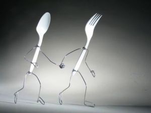553005-R3L8T8D-600-ordinary_utensil_20