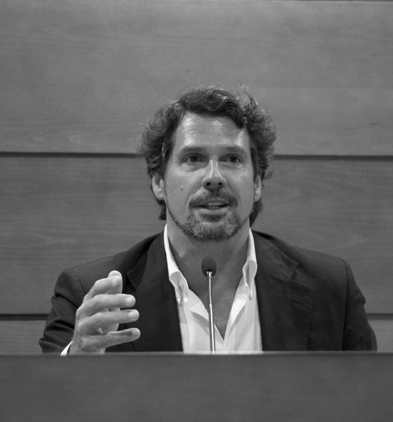 7189047931_3a345d3dda_b